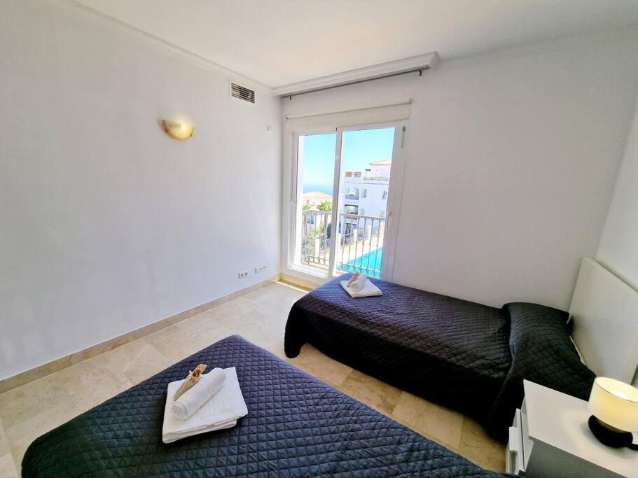 Las Palmeras Seaviews Mijas Luaran gambar