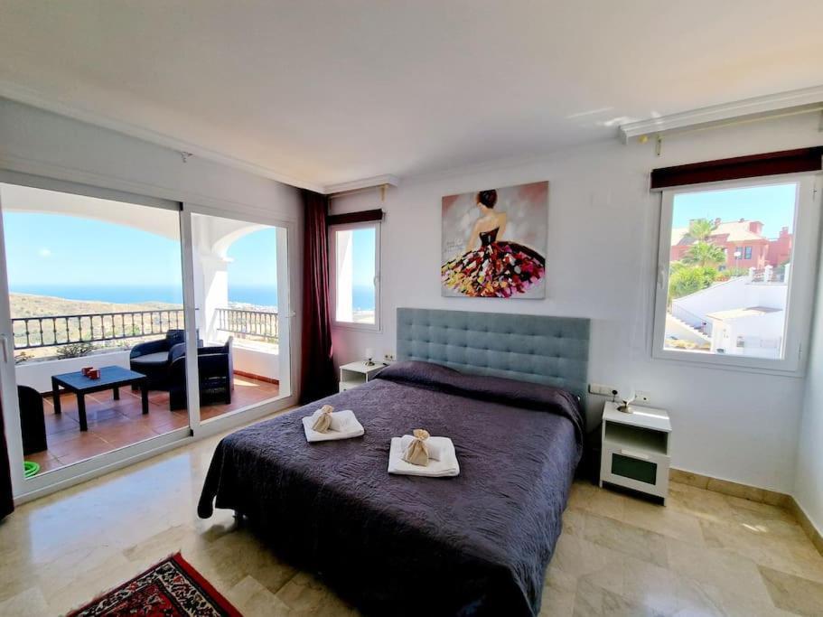 Las Palmeras Seaviews Mijas Luaran gambar
