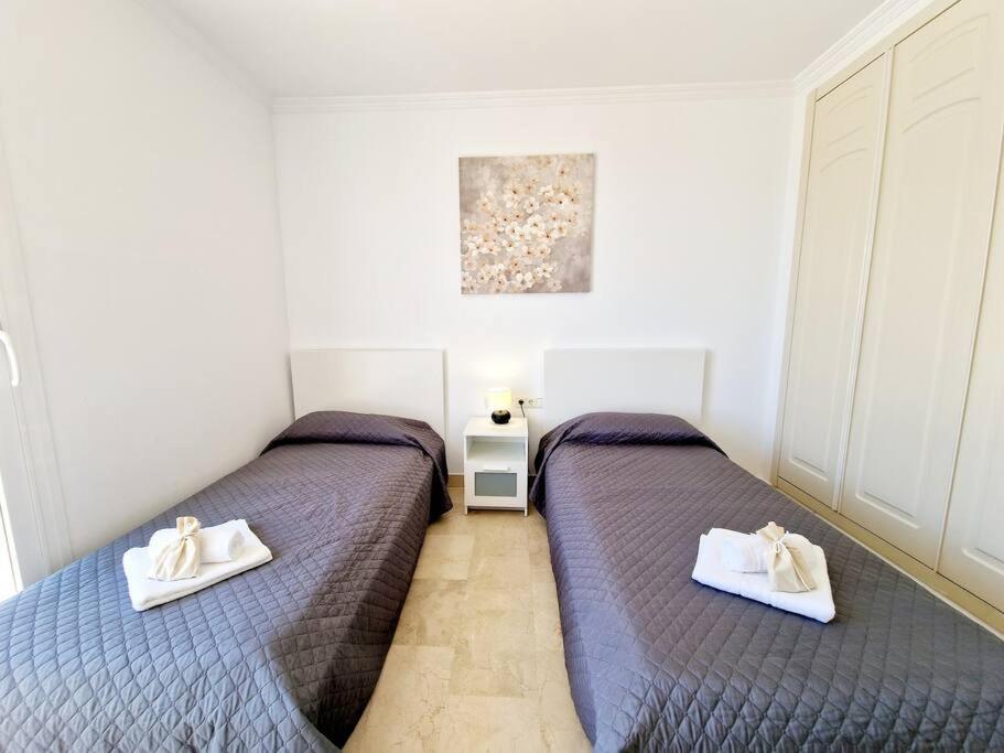 Las Palmeras Seaviews Mijas Luaran gambar