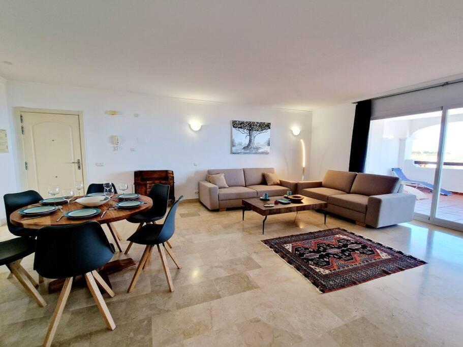 Las Palmeras Seaviews Mijas Luaran gambar